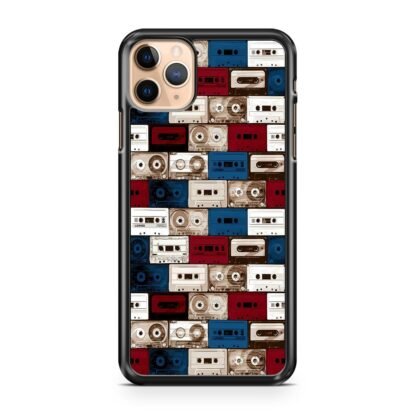 Cassette Retro Classic Collage iPhone 13 / 13 Pro / 13 Pro Max / 13 Mini Case