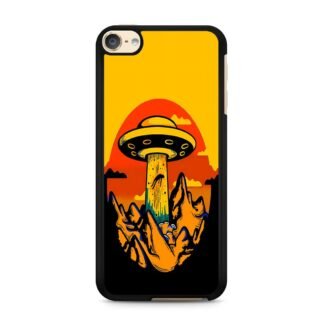 Ufo Sunset Cover iPod Touch 6 / 7 Case